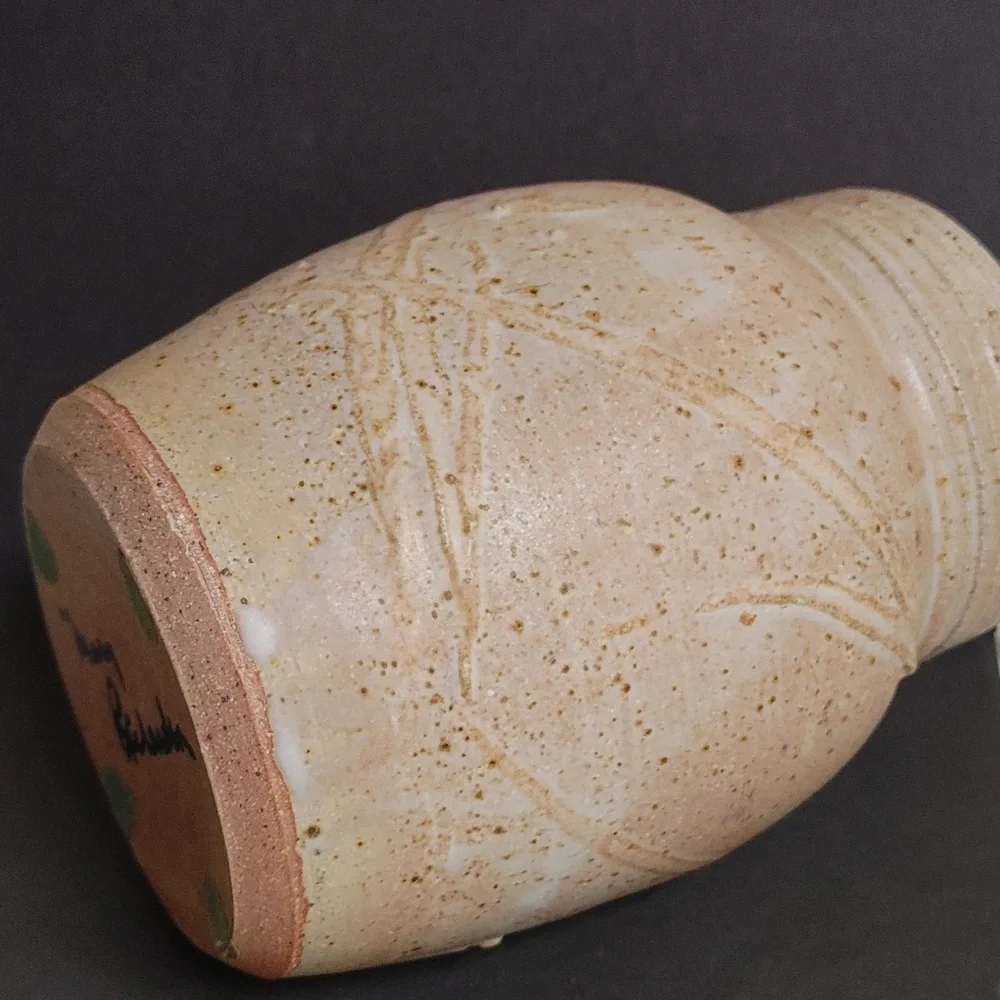 Artisan Ceremic Vase Signed Mary Richardson